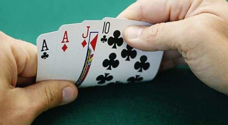 Règles Poker: OMAHA